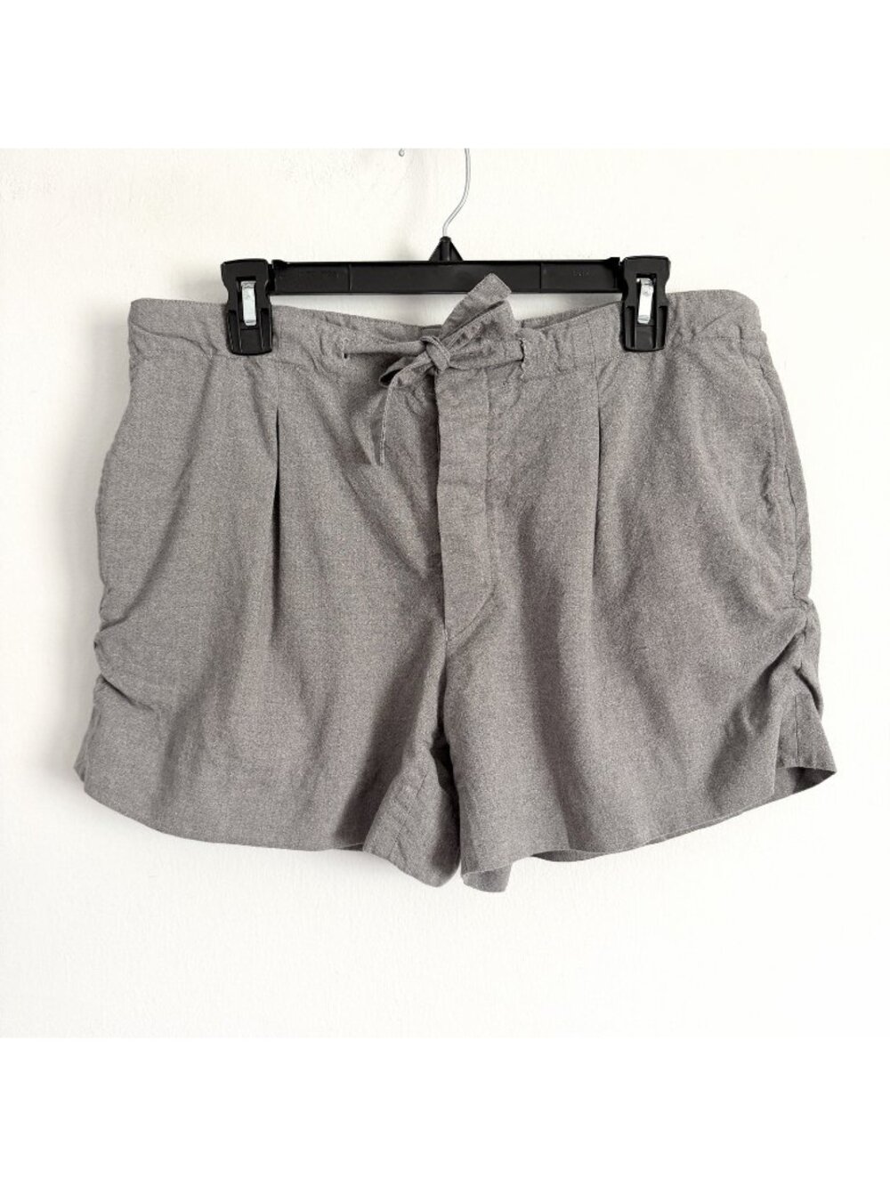 Stoffa Light Gray Wool Drawstring Shorts Men’s Size 50 Front Pleat